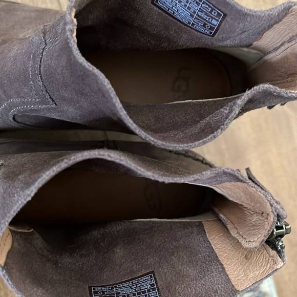 NWOT UGG Bandera Booties Ankle Boots Brown Suede Size 9 - Picture 8 of 8